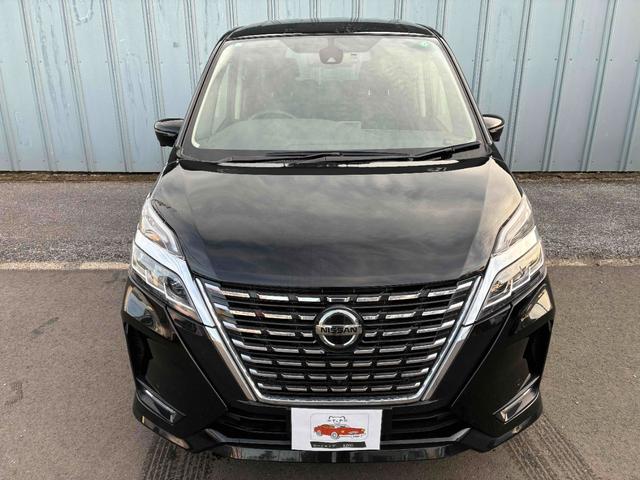 セレナ ハイウェイスターV 4WD(2枚目)