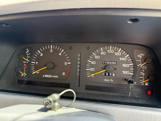 ランドクルーザー８０ ＶＸリミテッド　最終型　ベージュ全塗装　ナローボディ　角目４灯　ブラック１６インチホイール　オレンジウインカー　ＥＴＣ　バックカメラ　フルセグナビ　ＴＯＹＯＴＡグリル　背面レス　ウッドコンビハンドル（52枚目）
