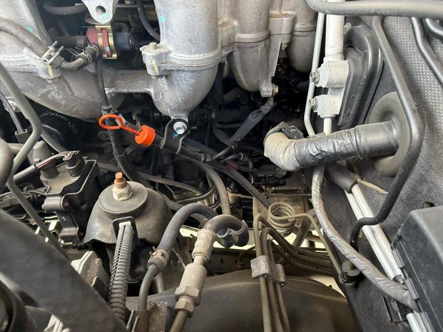 ランドクルーザー８０ ＶＸリミテッド　最終型　ベージュ全塗装　ナローボディ　角目４灯　ブラック１６インチホイール　オレンジウインカー　ＥＴＣ　バックカメラ　フルセグナビ　ＴＯＹＯＴＡグリル　背面レス　ウッドコンビハンドル（67枚目）