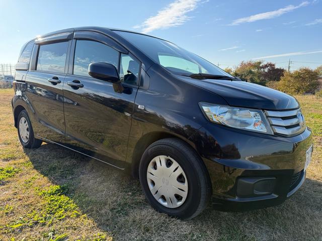 フリードスパイク G ジャストセレクション /ETC/純正ナビ/リモコンキー/スペアキー/オートエアコン/バックカメラ(7枚目)