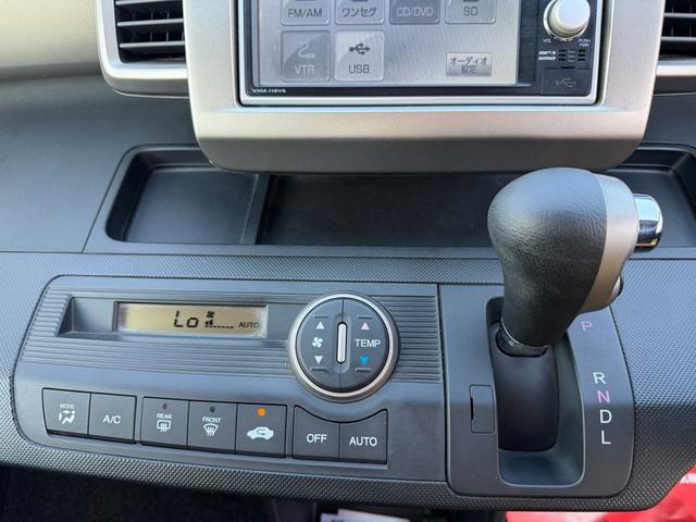 フリードスパイク G ジャストセレクション /ETC/純正ナビ/リモコンキー/スペアキー/オートエアコン/バックカメラ(16枚目)