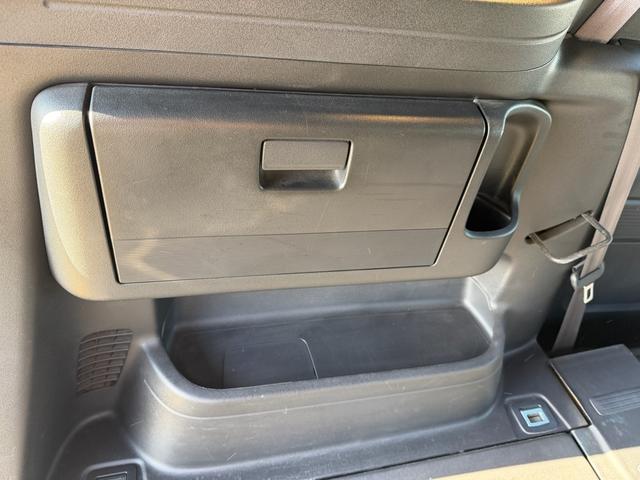 フリードスパイク G ジャストセレクション /ETC/純正ナビ/リモコンキー/スペアキー/オートエアコン/バックカメラ(28枚目)