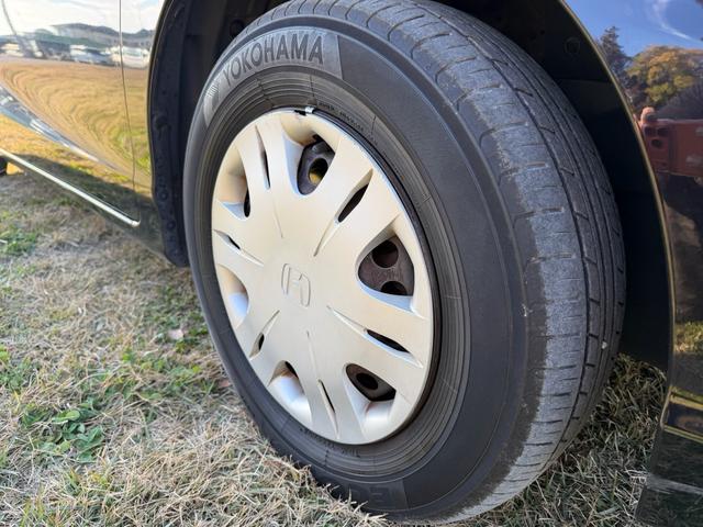 フリードスパイク G ジャストセレクション /ETC/純正ナビ/リモコンキー/スペアキー/オートエアコン/バックカメラ(35枚目)