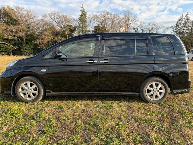 アイシス プラタナ Vセレクション・ノアール /最終型/両側電動スライド/Bluetooth対応ナビ/ワンオーナー/ディーラー整備/ETC/三列シート/スマートキー3個(5枚目)