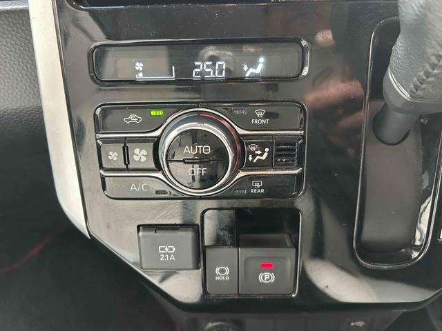 ルーミー カスタムＧ　全周囲カメラ　ナビ　ＴＶ　両側電動スライドドア　クリアランスソナー　オートクルーズコントロール　衝突被害軽減システム　アルミホイール　ＬＥＤヘッドランプ　スマートキー　アイドリングストップ（7枚目）