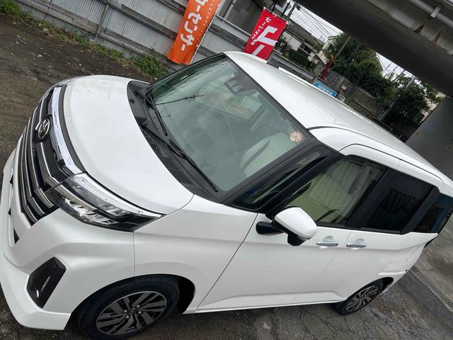 ルーミー カスタムＧ　全周囲カメラ　ナビ　ＴＶ　両側電動スライドドア　クリアランスソナー　オートクルーズコントロール　衝突被害軽減システム　アルミホイール　ＬＥＤヘッドランプ　スマートキー　アイドリングストップ（20枚目）