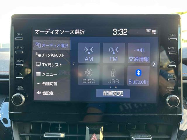 カローラツーリング ハイブリッド　ダブルバイビー５０ミリオンエディション　ＥＴＣ　バックカメラ　ナビ　ＴＶ　クリアランスソナー　オートクルーズコントロール　レーンアシスト　衝突被害軽減システム　アルミホイール　オートマチックハイビーム　ＬＥＤヘッドランプ　スマートキー（7枚目）