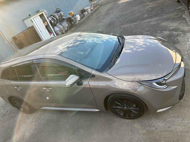 カローラツーリング ハイブリッド　ダブルバイビー５０ミリオンエディション　ＥＴＣ　バックカメラ　ナビ　ＴＶ　クリアランスソナー　オートクルーズコントロール　レーンアシスト　衝突被害軽減システム　アルミホイール　オートマチックハイビーム　ＬＥＤヘッドランプ　スマートキー（13枚目）