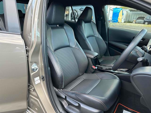 カローラツーリング ハイブリッド　ダブルバイビー５０ミリオンエディション　ＥＴＣ　バックカメラ　ナビ　ＴＶ　クリアランスソナー　オートクルーズコントロール　レーンアシスト　衝突被害軽減システム　アルミホイール　オートマチックハイビーム　ＬＥＤヘッドランプ　スマートキー（34枚目）