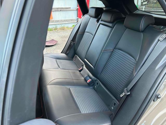 カローラツーリング ハイブリッド　ダブルバイビー５０ミリオンエディション　ＥＴＣ　バックカメラ　ナビ　ＴＶ　クリアランスソナー　オートクルーズコントロール　レーンアシスト　衝突被害軽減システム　アルミホイール　オートマチックハイビーム　ＬＥＤヘッドランプ　スマートキー（39枚目）