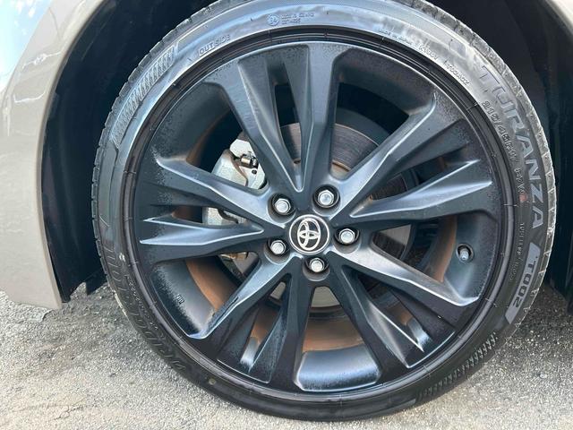 カローラツーリング ハイブリッド　ダブルバイビー５０ミリオンエディション　ＥＴＣ　バックカメラ　ナビ　ＴＶ　クリアランスソナー　オートクルーズコントロール　レーンアシスト　衝突被害軽減システム　アルミホイール　オートマチックハイビーム　ＬＥＤヘッドランプ　スマートキー（45枚目）