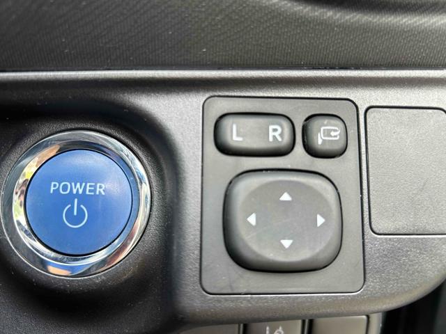 アクア Ｓスタイルブラック　ドライブレコーダー　ＥＴＣ　全周囲カメラ　ナビ　ＴＶ　両側スライド・片側電動　クリアランスソナー　レーンアシスト　衝突被害軽減システム　オートマチックハイビーム　ＬＥＤヘッドランプ　スマートキー（10枚目）