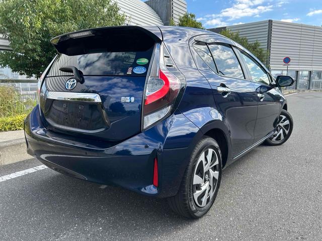 アクア Ｓスタイルブラック　ドライブレコーダー　ＥＴＣ　全周囲カメラ　ナビ　ＴＶ　両側スライド・片側電動　クリアランスソナー　レーンアシスト　衝突被害軽減システム　オートマチックハイビーム　ＬＥＤヘッドランプ　スマートキー（17枚目）