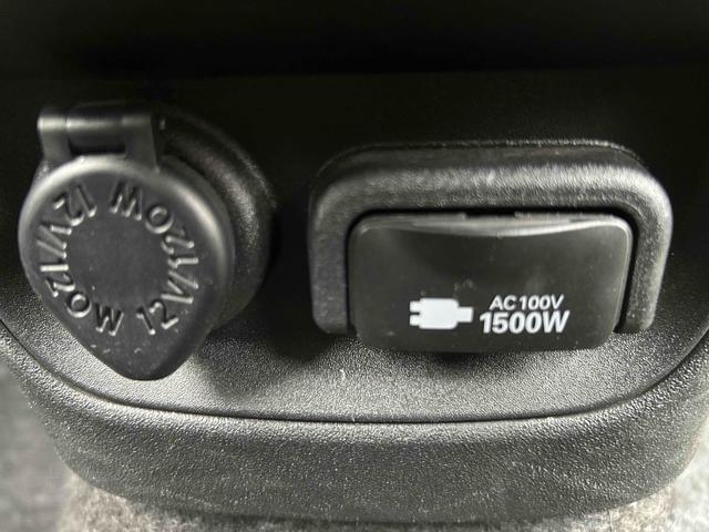 シエンタ ハイブリッドZ 全周囲カメラ ナビ TV オートクルーズコントロール レーンアシスト パークアシスト 衝突被害軽減システム 両側電動スライドドア オートマチックハイビーム オートライト LEDヘッドランプ BSM(29枚目)