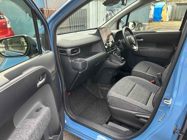 シエンタ ハイブリッドZ 全周囲カメラ ナビ TV オートクルーズコントロール レーンアシスト パークアシスト 衝突被害軽減システム 両側電動スライドドア オートマチックハイビーム オートライト LEDヘッドランプ BSM(43枚目)