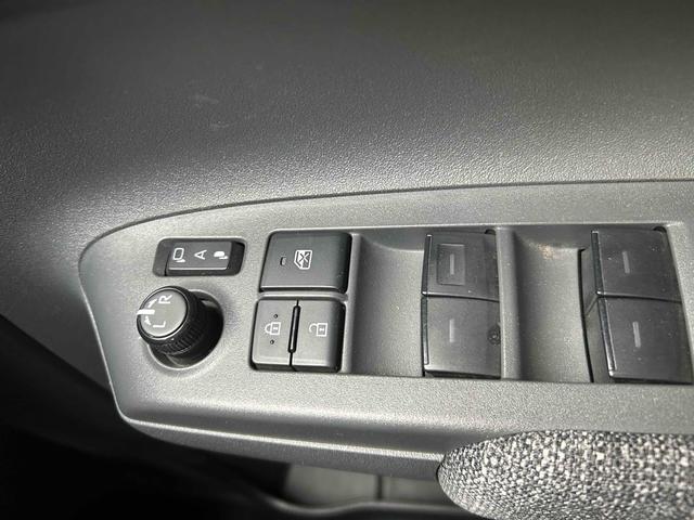 シエンタ ハイブリッドZ 全周囲カメラ ナビ TV オートクルーズコントロール レーンアシスト パークアシスト 衝突被害軽減システム 両側電動スライドドア オートマチックハイビーム オートライト LEDヘッドランプ BSM(50枚目)