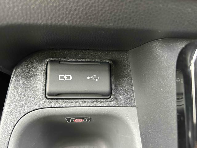 シエンタ ハイブリッドZ 全周囲カメラ ナビ TV オートクルーズコントロール レーンアシスト パークアシスト 衝突被害軽減システム 両側電動スライドドア オートマチックハイビーム オートライト LEDヘッドランプ BSM(51枚目)