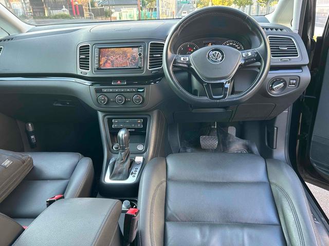 運転者にとっては日々使用することとなる運転席です。運転席からの視界は、店頭にてお客様ご自身の目でお確かめください！