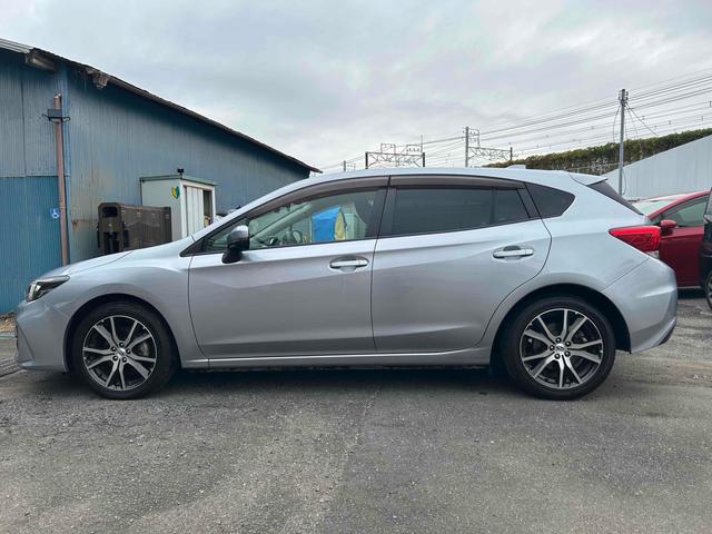 この度は当店のお車をご覧になっていただき、誠にありがとうございます。ぜひじっくりとご検討下さい。気軽にお問合せ・お見積りお待ちしております。