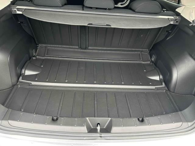 ご覧頂きまして誠に有難うございます！！是非ご来店して頂き、実際にご覧になって頂ければと思います。お客様からのご連絡をスタッフ一同、心よりお待ちしております