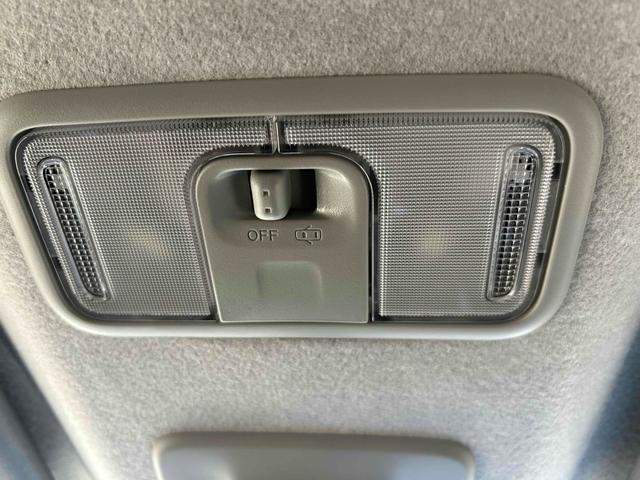 ルーミー カスタムG ドライブレコーダー ETC 全周囲カメラ TV 両側電動スライドドア クリアランスソナー オートクルーズコントロール 衝突被害軽減システム 純正アルミ LEDヘッドランプ スマートキー シートヒーター(23枚目)