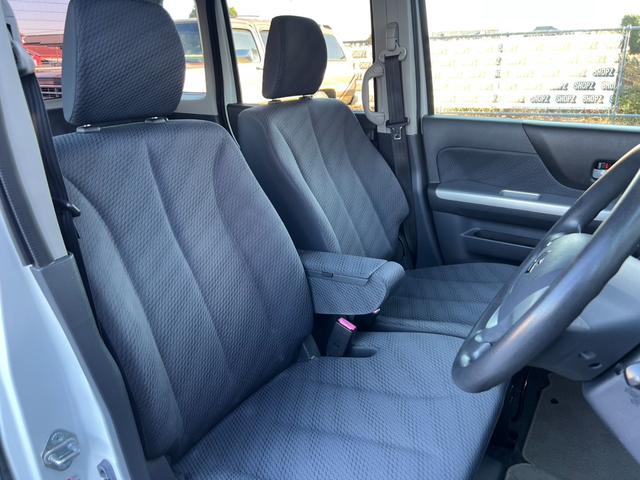 スペーシア Ｘ　リミテッド　スマートフォン連携ナビ装着車　両側電動スライドドア　衝突軽減ブレーキ　Ｂｌｕｅｔｏｏｔｈ　ワンセグＴＶ　バックモニター　ＥＴＣ２．０　　スマートキー　プッシュスタート　　シートヒーター（9枚目）