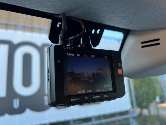 スペーシア Ｘ　リミテッド　スマートフォン連携ナビ装着車　両側電動スライドドア　衝突軽減ブレーキ　Ｂｌｕｅｔｏｏｔｈ　ワンセグＴＶ　バックモニター　ＥＴＣ２．０　　スマートキー　プッシュスタート　　シートヒーター（19枚目）