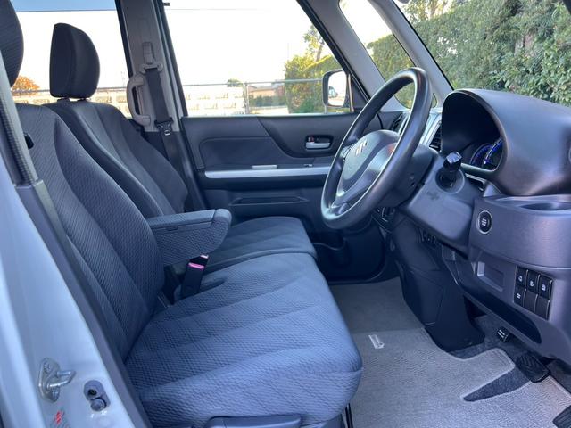 スペーシア Ｘ　リミテッド　スマートフォン連携ナビ装着車　両側電動スライドドア　衝突軽減ブレーキ　Ｂｌｕｅｔｏｏｔｈ　ワンセグＴＶ　バックモニター　ＥＴＣ２．０　　スマートキー　プッシュスタート　　シートヒーター（35枚目）