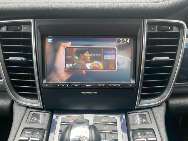 パナメーラ 　禁煙車　ＥＴＣ　クリアランスソナー　バックカメラ　ナビ　純正アルミホイール　オートライト　ＡＴ　シートヒーター　キーレスエントリー　アイドリングストップ　ＣＤ　ＤＶＤ再生　ＵＳＢ　Ｂｌｕｅｔｏｏｔｈ（14枚目）
