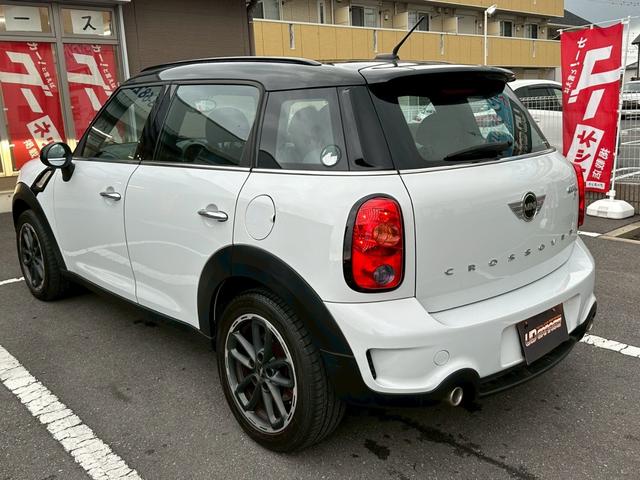 ＭＩＮＩ クーパーＳＤ　クロスオーバー　アルミホイール　ＨＩＤ　ＡＴ　盗難防止システム　ＡＢＳ　ＥＳＣ　エアコン　パワーステアリング　パワーウィンドウ（16枚目）