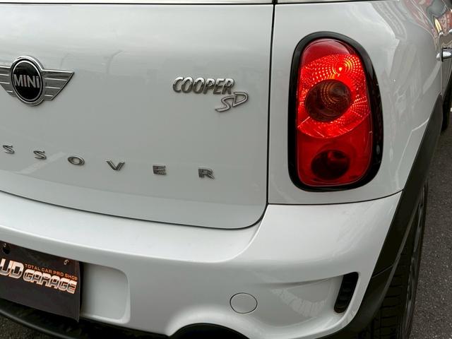 ＭＩＮＩ クーパーＳＤ　クロスオーバー　アルミホイール　ＨＩＤ　ＡＴ　盗難防止システム　ＡＢＳ　ＥＳＣ　エアコン　パワーステアリング　パワーウィンドウ（25枚目）