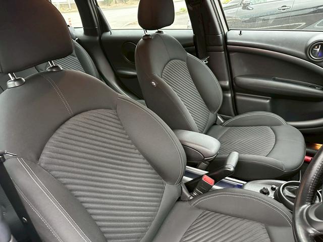 ＭＩＮＩ クーパーＳＤ　クロスオーバー　アルミホイール　ＨＩＤ　ＡＴ　盗難防止システム　ＡＢＳ　ＥＳＣ　エアコン　パワーステアリング　パワーウィンドウ（30枚目）