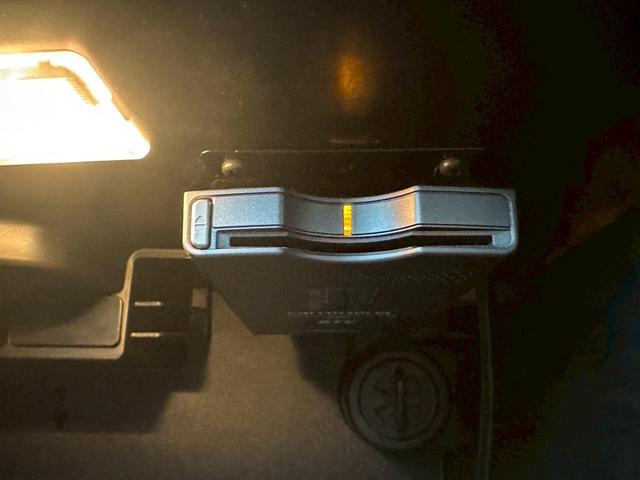 ＭＩＮＩ クーパーＳＤ　クロスオーバー　アルミホイール　ＨＩＤ　ＡＴ　盗難防止システム　ＡＢＳ　ＥＳＣ　エアコン　パワーステアリング　パワーウィンドウ（43枚目）