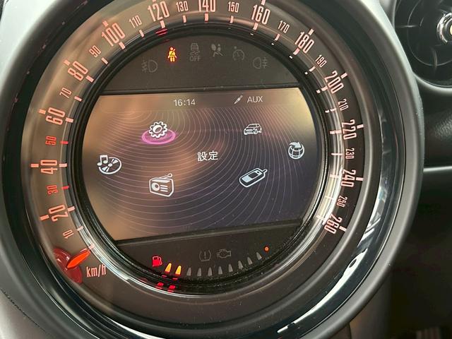 ＭＩＮＩ クーパーＳＤ　クロスオーバー　アルミホイール　ＨＩＤ　ＡＴ　盗難防止システム　ＡＢＳ　ＥＳＣ　エアコン　パワーステアリング　パワーウィンドウ（50枚目）