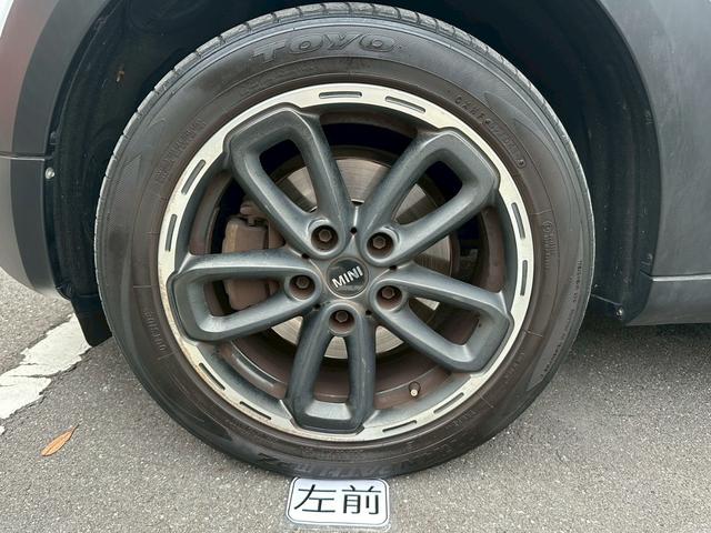 ＭＩＮＩ クーパーＳＤ　クロスオーバー　アルミホイール　ＨＩＤ　ＡＴ　盗難防止システム　ＡＢＳ　ＥＳＣ　エアコン　パワーステアリング　パワーウィンドウ（57枚目）