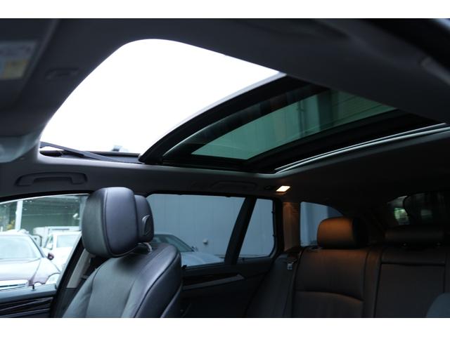 ５シリーズ ５３５ｉツーリング　パノラマサンルーフ　黒革　コンフォートＰＫＧ　走行中ＴＶ可能　レザーシート　パワーバックドア　ＥＴＣ　Ｂカメラ（22枚目）