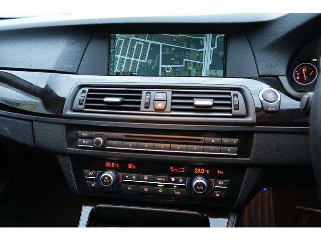 ５シリーズ ５３５ｉツーリング　パノラマサンルーフ　黒革　コンフォートＰＫＧ　走行中ＴＶ可能　レザーシート　パワーバックドア　ＥＴＣ　Ｂカメラ（30枚目）