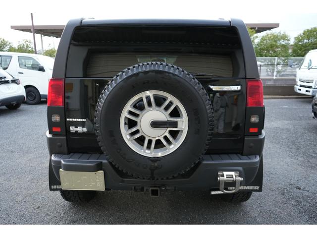 ハマーＨ３ 　タイプＧ　左ハンドル　サンルーフ　正規ディーラー車（保証書＆取説）　ツートンレザーシート　パワーシート　社外ナビ　Ｂｌｕｅｔｏｏｔｈ　Ｂカメラ　記録簿　ＴＶ（17枚目）