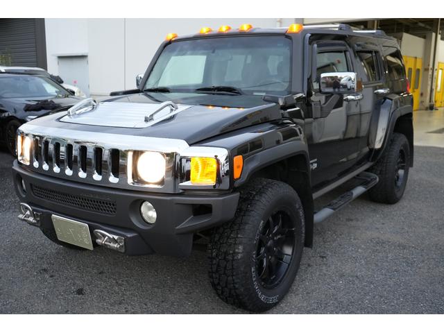 ハマーＨ３ 　タイプＧ　左ハンドル　サンルーフ　正規ディーラー車（保証書＆取説）　ツートンレザーシート　パワーシート　社外ナビ　Ｂｌｕｅｔｏｏｔｈ　Ｂカメラ　記録簿　ＴＶ（21枚目）