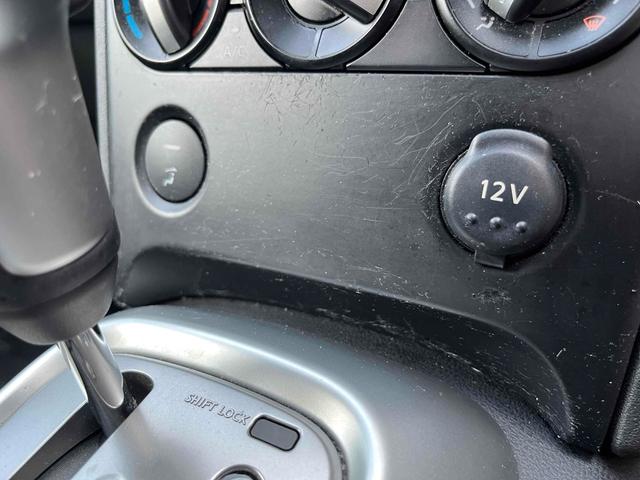 デュアリス ２０Ｓ　ＥＴＣ　バックカメラ　サイドカメラ　ナビ　ＴＶ　電動格納ミラー　ＣＶＴ　ＣＤ　ＤＶＤ再生　ミュージックプレイヤー接続可（25枚目）