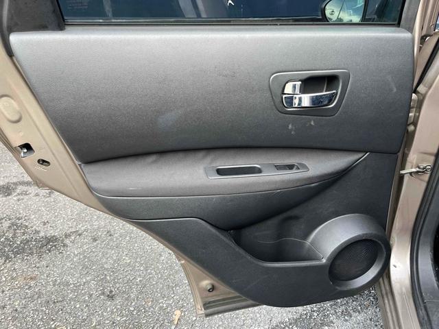 デュアリス ２０Ｓ　ＥＴＣ　バックカメラ　サイドカメラ　ナビ　ＴＶ　電動格納ミラー　ＣＶＴ　ＣＤ　ＤＶＤ再生　ミュージックプレイヤー接続可（39枚目）