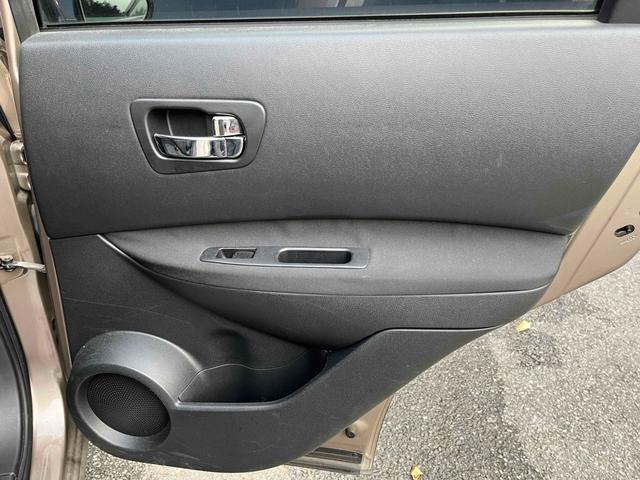 デュアリス ２０Ｓ　ＥＴＣ　バックカメラ　サイドカメラ　ナビ　ＴＶ　電動格納ミラー　ＣＶＴ　ＣＤ　ＤＶＤ再生　ミュージックプレイヤー接続可（40枚目）