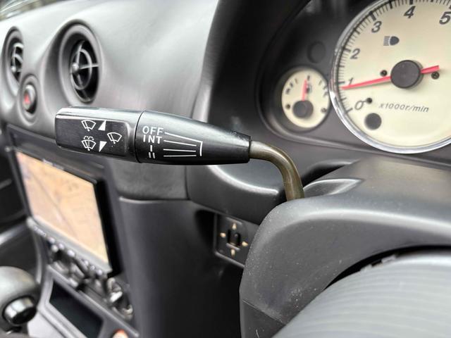 ロードスター SP オープンカー ETC ナビ AT キーレスエントリー アルミホイール 衝突安全ボディ ABS エアコン パワーステアリング パワーウィンドウ 車高調、 社外アルミ モモステアリング(7枚目)