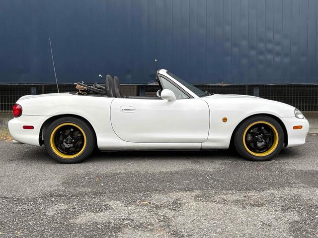 ロードスター SP オープンカー ETC ナビ AT キーレスエントリー アルミホイール 衝突安全ボディ ABS エアコン パワーステアリング パワーウィンドウ 車高調、 社外アルミ モモステアリング(22枚目)