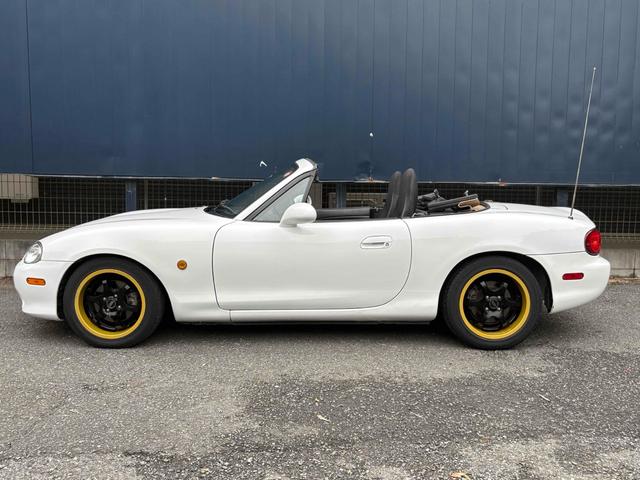 ロードスター SP オープンカー ETC ナビ AT キーレスエントリー アルミホイール 衝突安全ボディ ABS エアコン パワーステアリング パワーウィンドウ 車高調、 社外アルミ モモステアリング(24枚目)