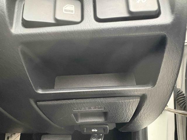 ロードスター SP オープンカー ETC ナビ AT キーレスエントリー アルミホイール 衝突安全ボディ ABS エアコン パワーステアリング パワーウィンドウ 車高調、 社外アルミ モモステアリング(54枚目)