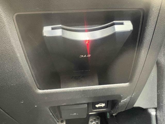 ロードスター ＲＳ　オープンカー　ドライブレコーダー　ＥＴＣ　バックカメラ　ＨＩＤ　ＭＴ　キーレスエントリー　アルミホイール　盗難防止システム　衝突安全ボディ　ＡＢＳ　Ｂｌｕｅｔｏｏｔｈ　エアコン　パワーステアリング（10枚目）