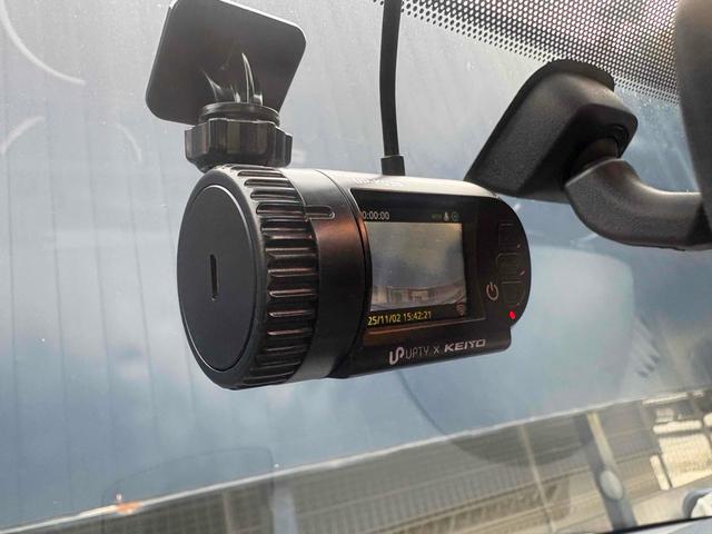 ロードスター ＲＳ　オープンカー　ドライブレコーダー　ＥＴＣ　バックカメラ　ＨＩＤ　ＭＴ　キーレスエントリー　アルミホイール　盗難防止システム　衝突安全ボディ　ＡＢＳ　Ｂｌｕｅｔｏｏｔｈ　エアコン　パワーステアリング（11枚目）