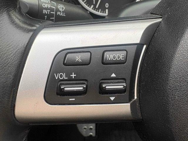 ロードスター ＲＳ　オープンカー　ドライブレコーダー　ＥＴＣ　バックカメラ　ＨＩＤ　ＭＴ　キーレスエントリー　アルミホイール　盗難防止システム　衝突安全ボディ　ＡＢＳ　Ｂｌｕｅｔｏｏｔｈ　エアコン　パワーステアリング（30枚目）