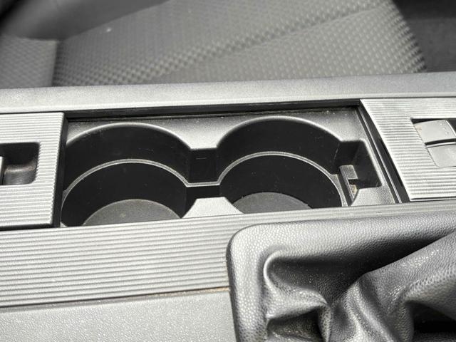 ロードスター ＲＳ　オープンカー　ドライブレコーダー　ＥＴＣ　バックカメラ　ＨＩＤ　ＭＴ　キーレスエントリー　アルミホイール　盗難防止システム　衝突安全ボディ　ＡＢＳ　Ｂｌｕｅｔｏｏｔｈ　エアコン　パワーステアリング（34枚目）